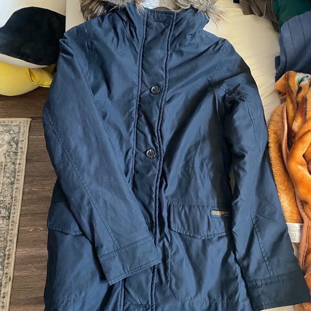 Abercrombie & Fitch Black Jacket with Cream Sherpa Lining